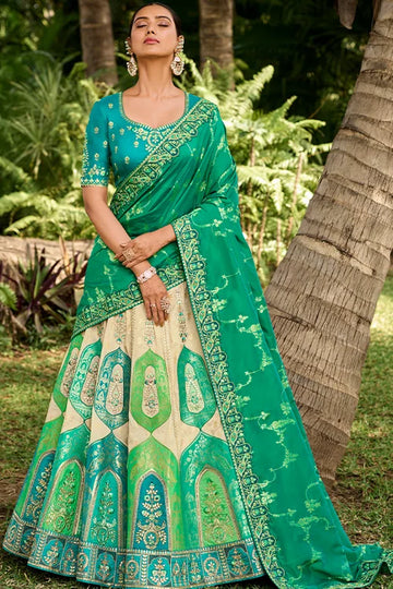Beautiful Traditional Designer Chaniya Choli Set