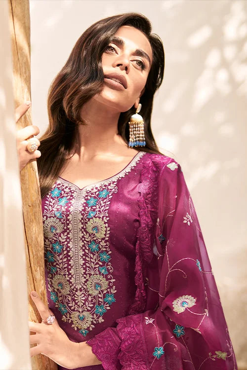 Salwar Kameez With Dupatta at Beautiful Women Collection